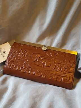 Patricia Nash cauchy florence tooled  BNWT